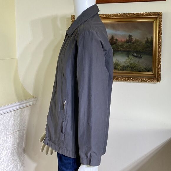 Qiaoli Light Zippered Windbreaker Jacket - Picture 6 of 10